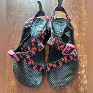 Girls Chacos Sandals